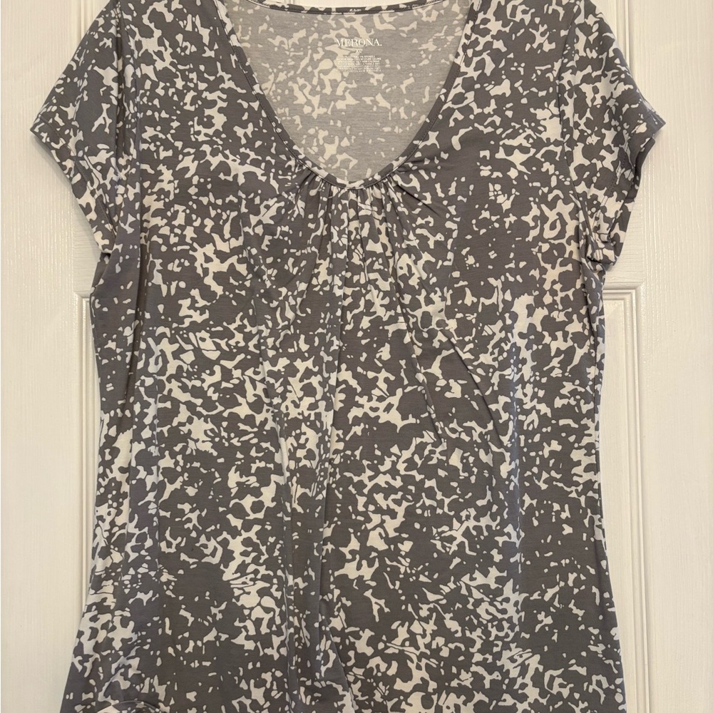 Merona Gray Fitted Short Sleeve T-Shirt